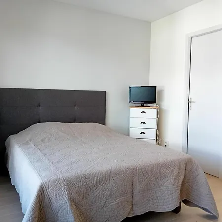 Appartement Résidence Le Saint Charles B - Idéalement Situé, à 50m De La Cure Thermale ! Mae-7874