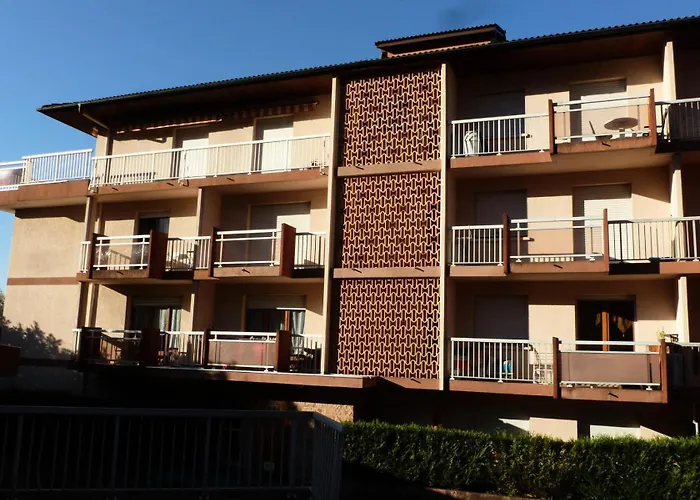 Résidence Le Saint Charles B - Idéalement Situé, à 50m De La Cure Thermale ! Mae-7874 Aix-les-Bains